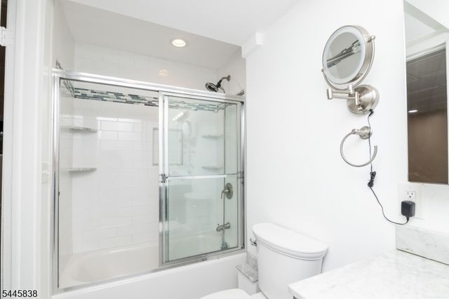 13229 Dell Pl, Stanhope Boro, NJ 07874