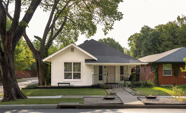 938 N Clinton Avenue, Dallas, TX 75208