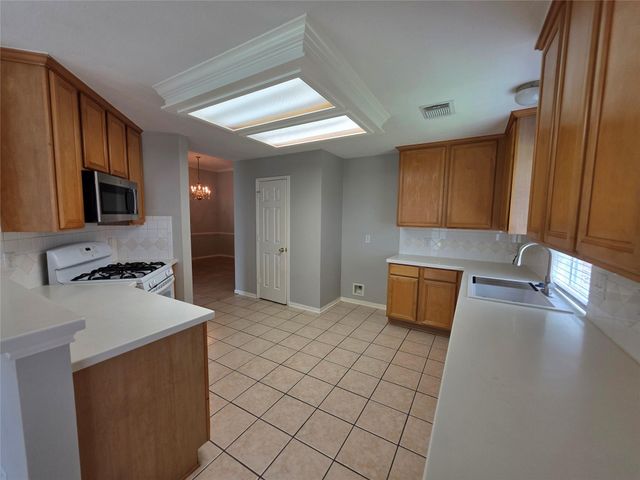 3602 Brookstone Court, Pearland, TX 77584