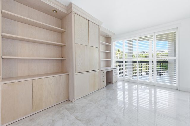 2778 S Ocean Boulevard 206s, Palm Beach, FL 33480