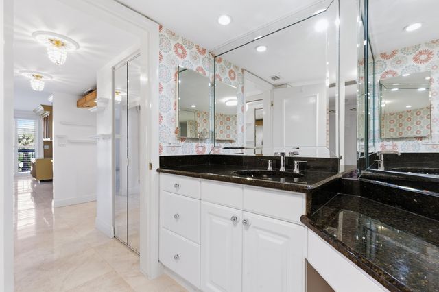 2778 S Ocean Boulevard 206s, Palm Beach, FL 33480