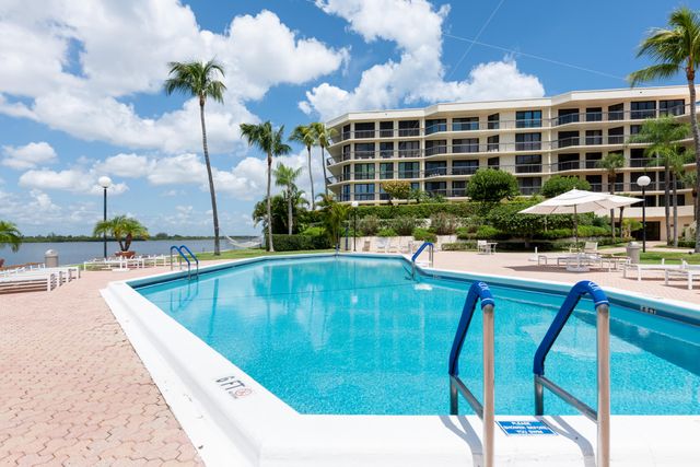 2778 S Ocean Boulevard 206s, Palm Beach, FL 33480