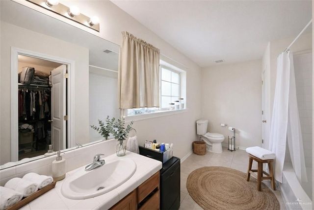 906 E Solar Drive, Mission, TX 78574