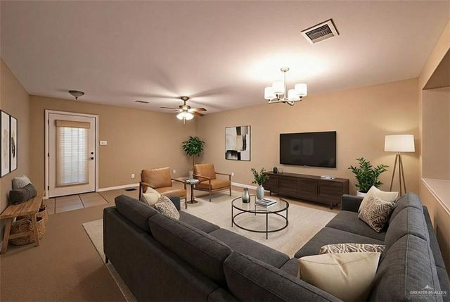 906 E Solar Drive, Mission, TX 78574