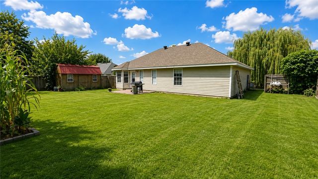 107 Michael Street, Lowell, AR 72745