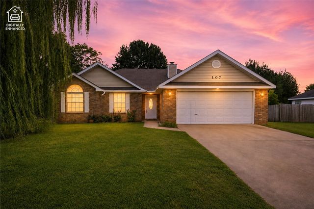 107 Michael Street, Lowell, AR 72745