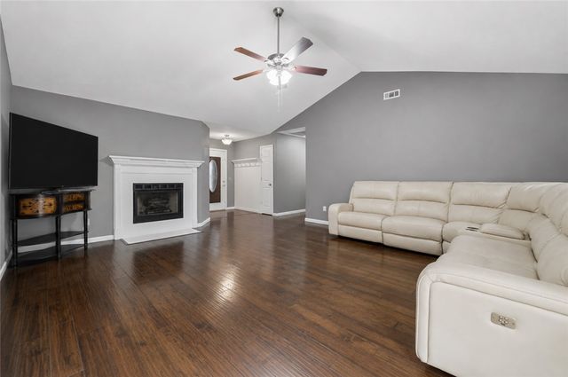 107 Michael Street, Lowell, AR 72745