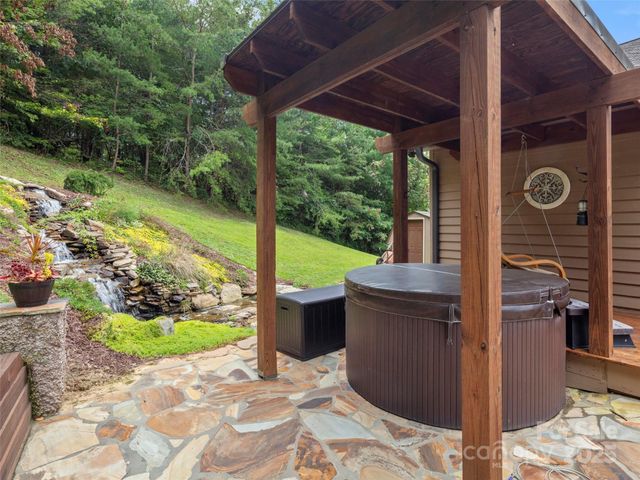 298 Lone Pine Road, Alexander, NC 28701