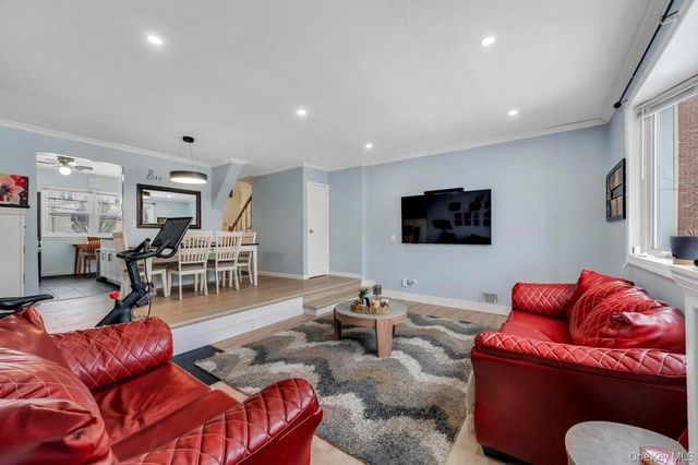 280 Balcom Avenue, Bronx, NY 10465