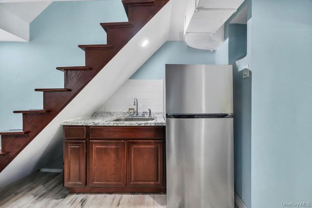 280 Balcom Avenue, Bronx, NY 10465