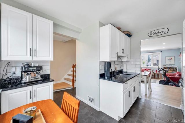 280 Balcom Avenue, Bronx, NY 10465