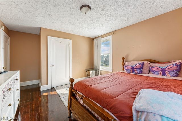 2409 Gilbert Avenue NE, Canton, OH 44705