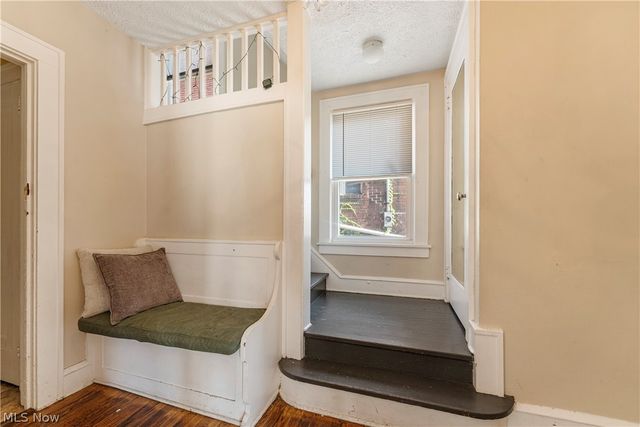 2409 Gilbert Avenue NE, Canton, OH 44705