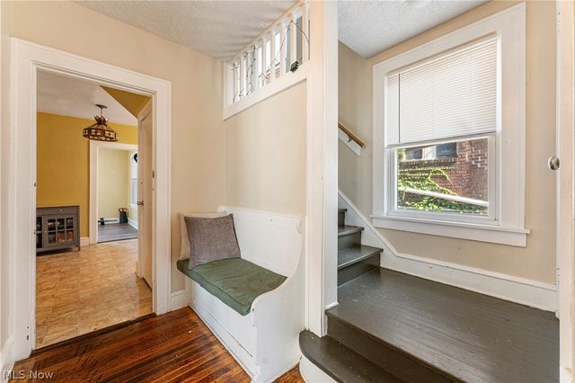 2409 Gilbert Avenue NE, Canton, OH 44705