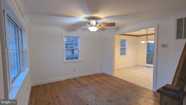 21 SYCAMORE RD, Pennsville, NJ 08070