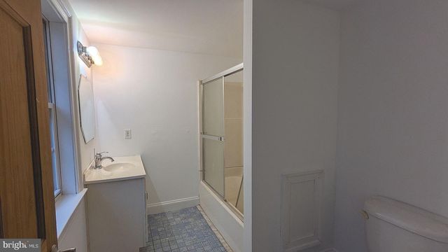 21 SYCAMORE RD, Pennsville, NJ 08070