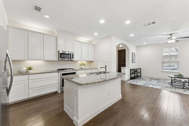 7213 Huckleberry Drive, Mckinney, TX 75070