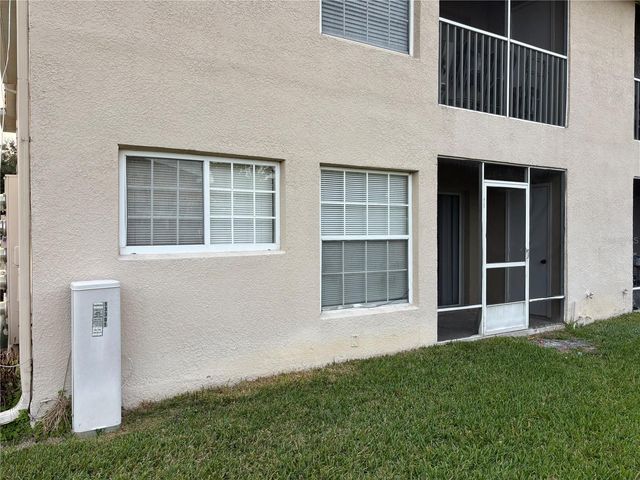 13301 FAIRWAY GLEN DRIVE 104, Orlando, FL 32824