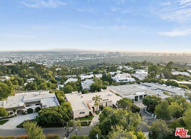 1740 Carla Ridge, Beverly Hills, CA 90210