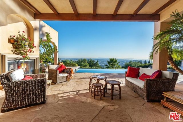1740 Carla Ridge, Beverly Hills, CA 90210