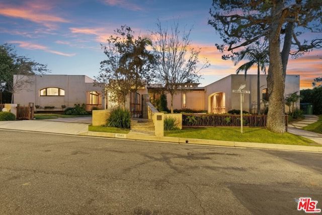 1740 Carla Ridge, Beverly Hills, CA 90210