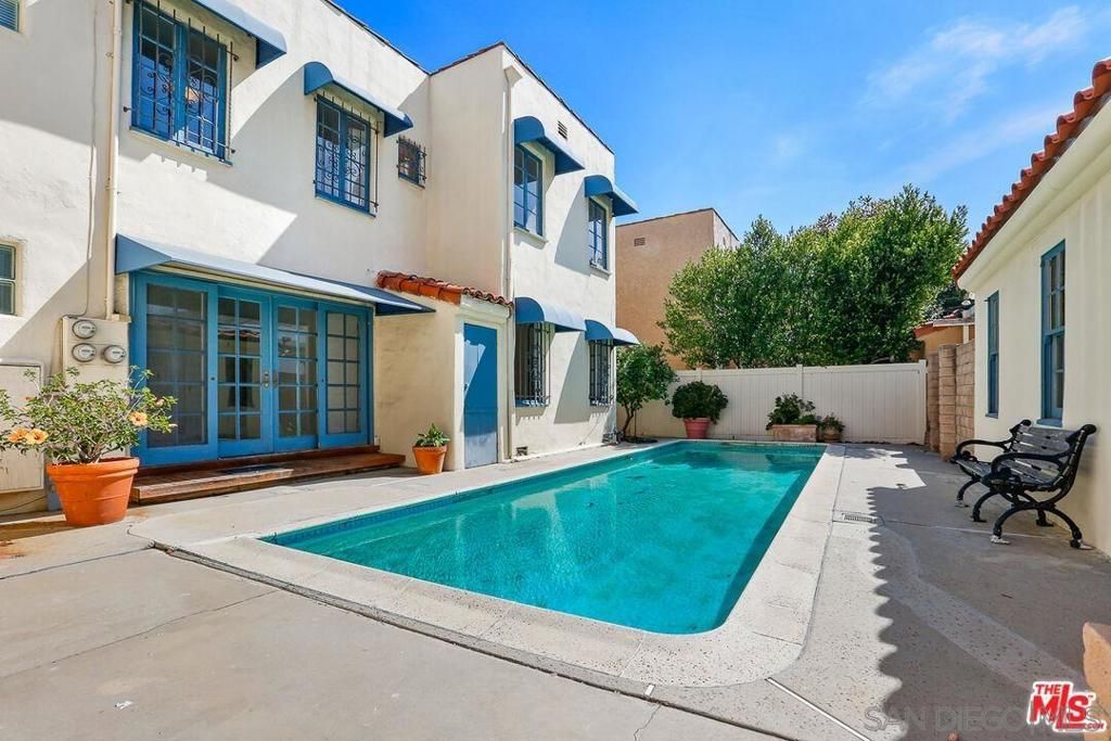 471 473 S Bedford Dr, Beverly Hills, CA 90212 — photo 2