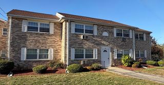 10C Washington Park Dr 10, Andover, MA 01810
