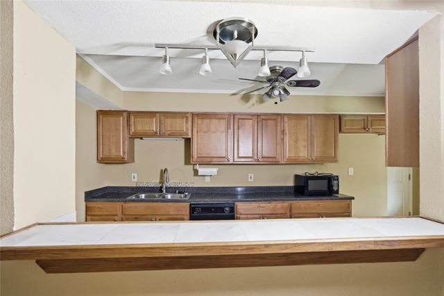 3614 Windsor Street, Irving, TX 75062