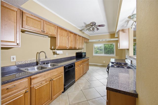 3614 Windsor Street, Irving, TX 75062