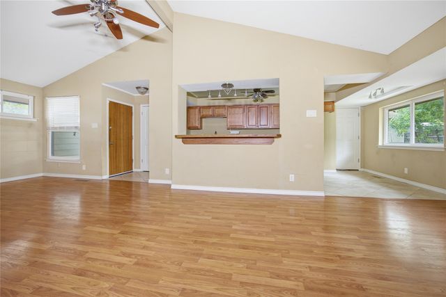 3614 Windsor Street, Irving, TX 75062