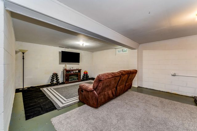 4841 W Ridgewood Road 4841 W Ridgewood Road, Springfield, OH 45503