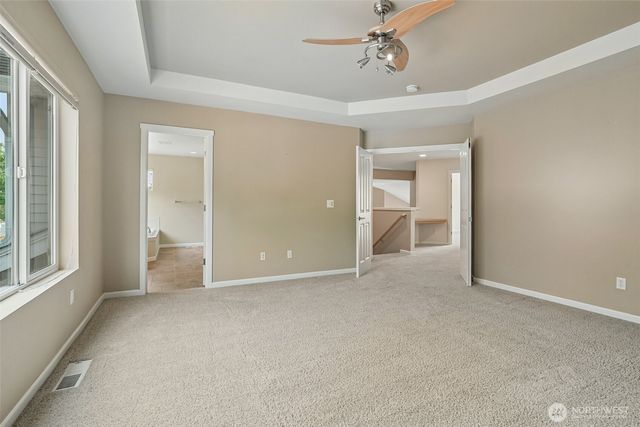 1221 68th Loop SE, Auburn, WA 98902