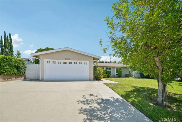 9518 Ruffner Avenue, Northridge, CA 91343