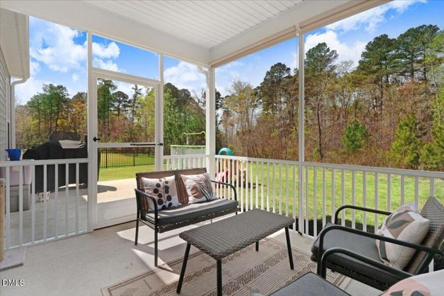 825 Golden Plum Lane, Zebulon, NC 27597