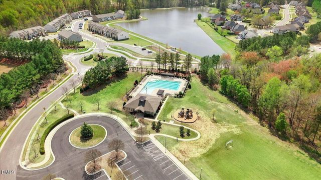 825 Golden Plum Lane, Zebulon, NC 27597