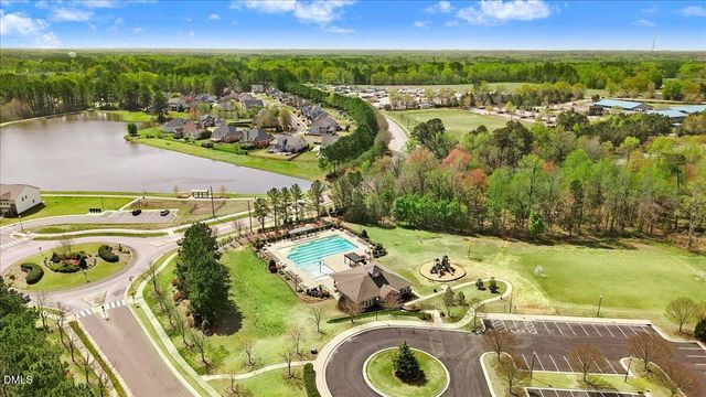 825 Golden Plum Lane, Zebulon, NC 27597