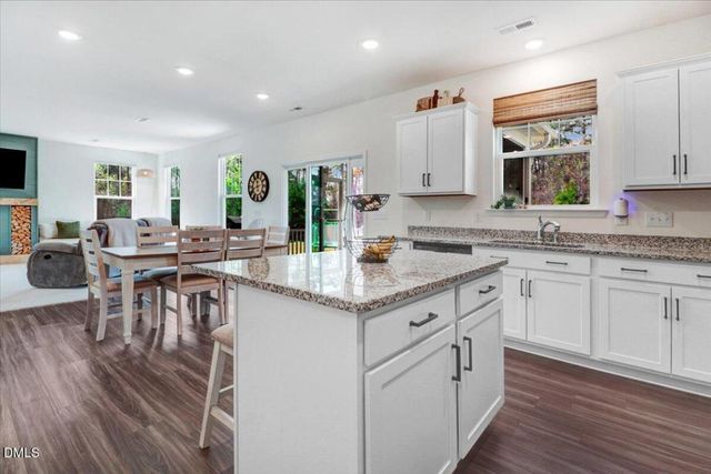 825 Golden Plum Lane, Zebulon, NC 27597