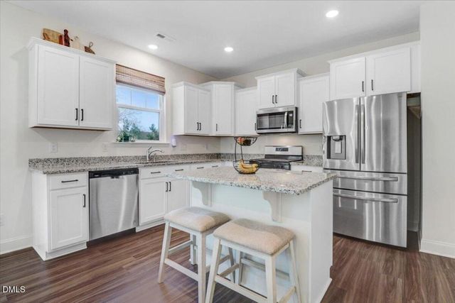 825 Golden Plum Lane, Zebulon, NC 27597