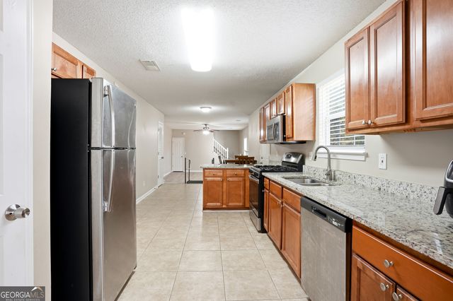 358 Ermines Way, Mcdonough, GA 30253