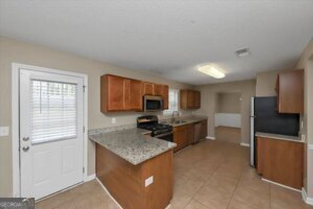 358 Ermines Way, Mcdonough, GA 30253