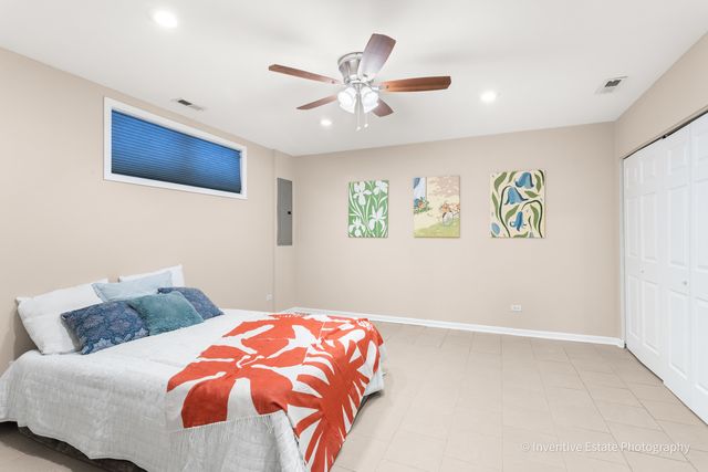 700 W 50th Street, Chicago, IL 60609