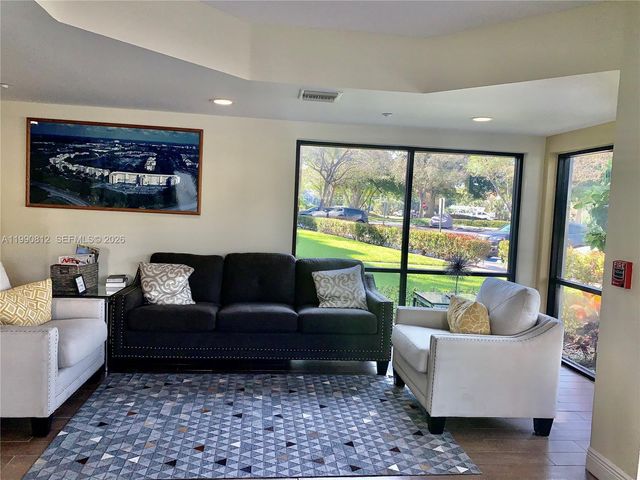 2105 Lavers Cir 501, Delray Beach, FL 33444