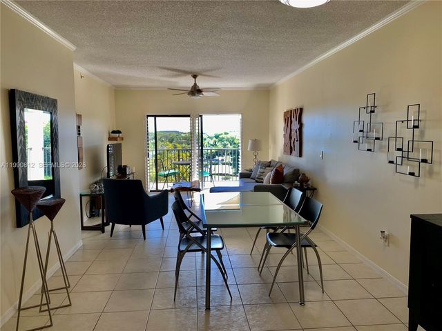 2105 Lavers Cir 501, Delray Beach, FL 33444