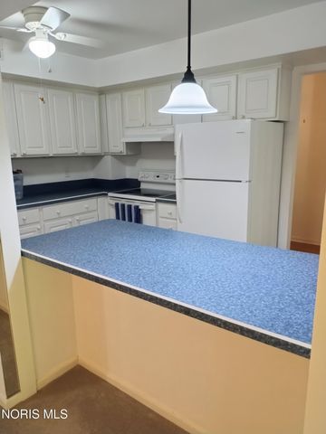 5679 Monroe Street, 310, Sylvania, OH 43560