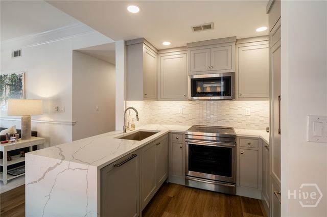 247 E Washington Street 308, Athens, GA 30601