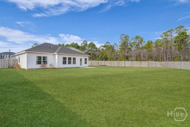 147 Battalion Lane, Hinesville, GA 31313