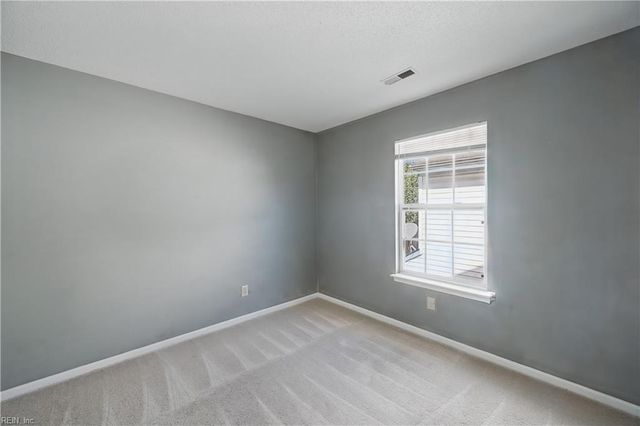 609 McLaw DR, Newport News, VA 23608