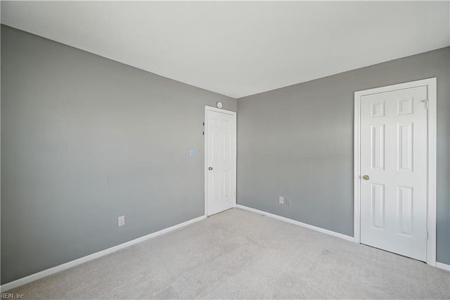 609 McLaw DR, Newport News, VA 23608