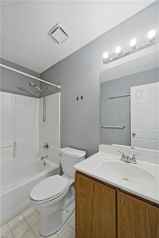 609 McLaw DR, Newport News, VA 23608