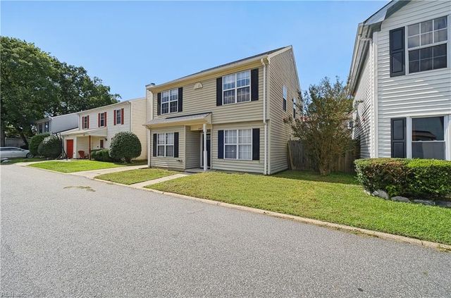 609 McLaw DR, Newport News, VA 23608
